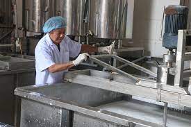 Sản xuất bột - Bột Hồng Gia Vy - Công Ty TNHH Một Thành Viên Hồng Gia Vy